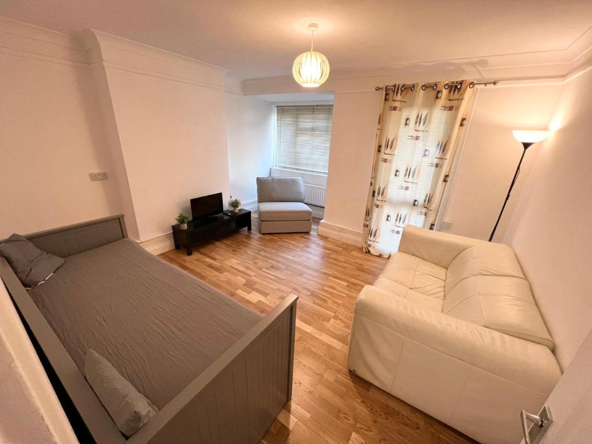 Ferienwohnung Aprt 10Mins Walk From The Shard! London Exterior foto